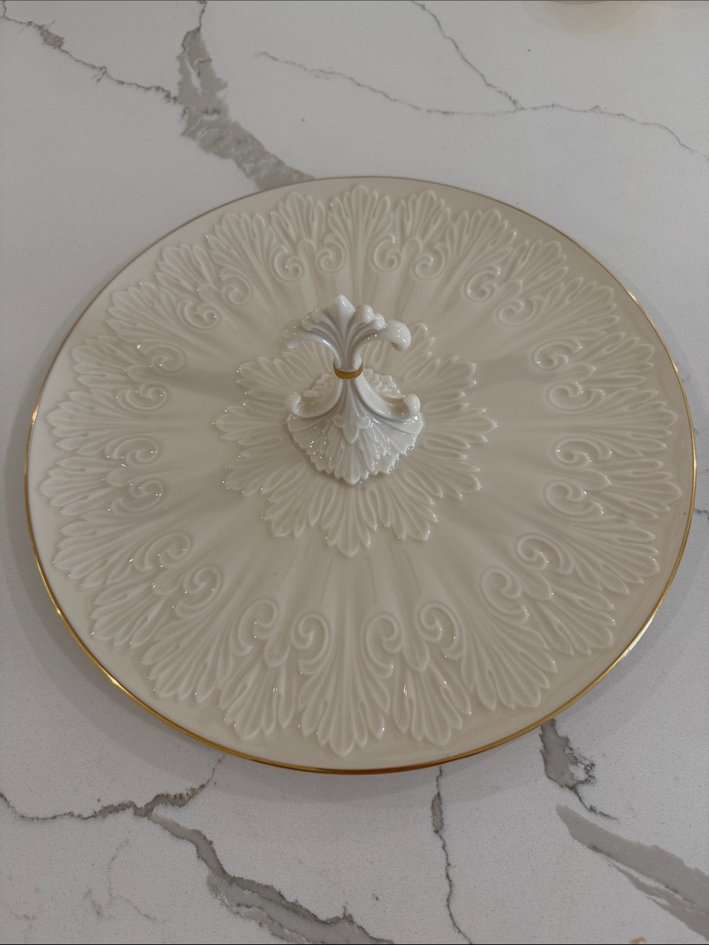 LENOX Center Handled Round SERVING TRAY